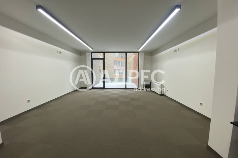 Te huur  Kantoor Sofia , Ivan Vazov , 71 m² | 97292311 - afbeelding [2]