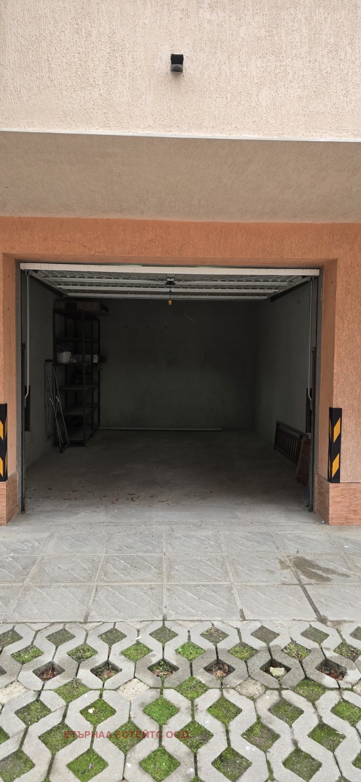 Дава под наем ГАРАЖ, ПАРКОМЯСТО, гр. София, Витоша, снимка 2 - Гаражи и паркоместа - 52624211