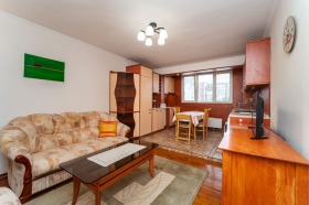 2 soverom Strelbishte, Sofia