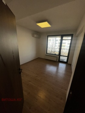 ���� ��� ���� 3-����� | Imot.bg � ����� ������ 13