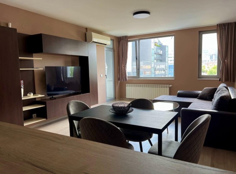 Para alugar  1 quarto Sofia , Manastirski livadi , 70 m² | 18084854