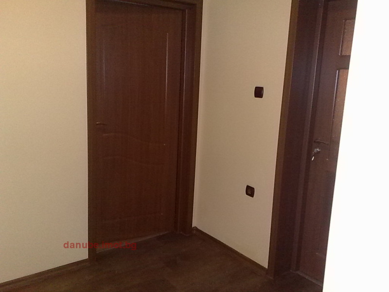 För uthyrning  2 sovrum Ruse , Centar , 80 kvm | 64744104 - bild [13]