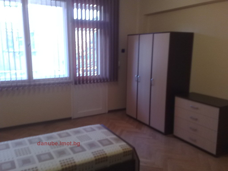 För uthyrning  2 sovrum Ruse , Centar , 80 kvm | 64744104 - bild [8]