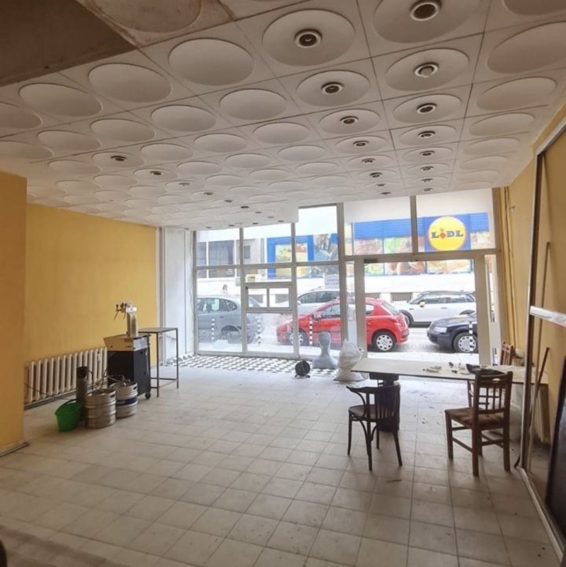 Дава под наем МАГАЗИН, гр. София, Център, снимка 2 - Магазини - 53172077