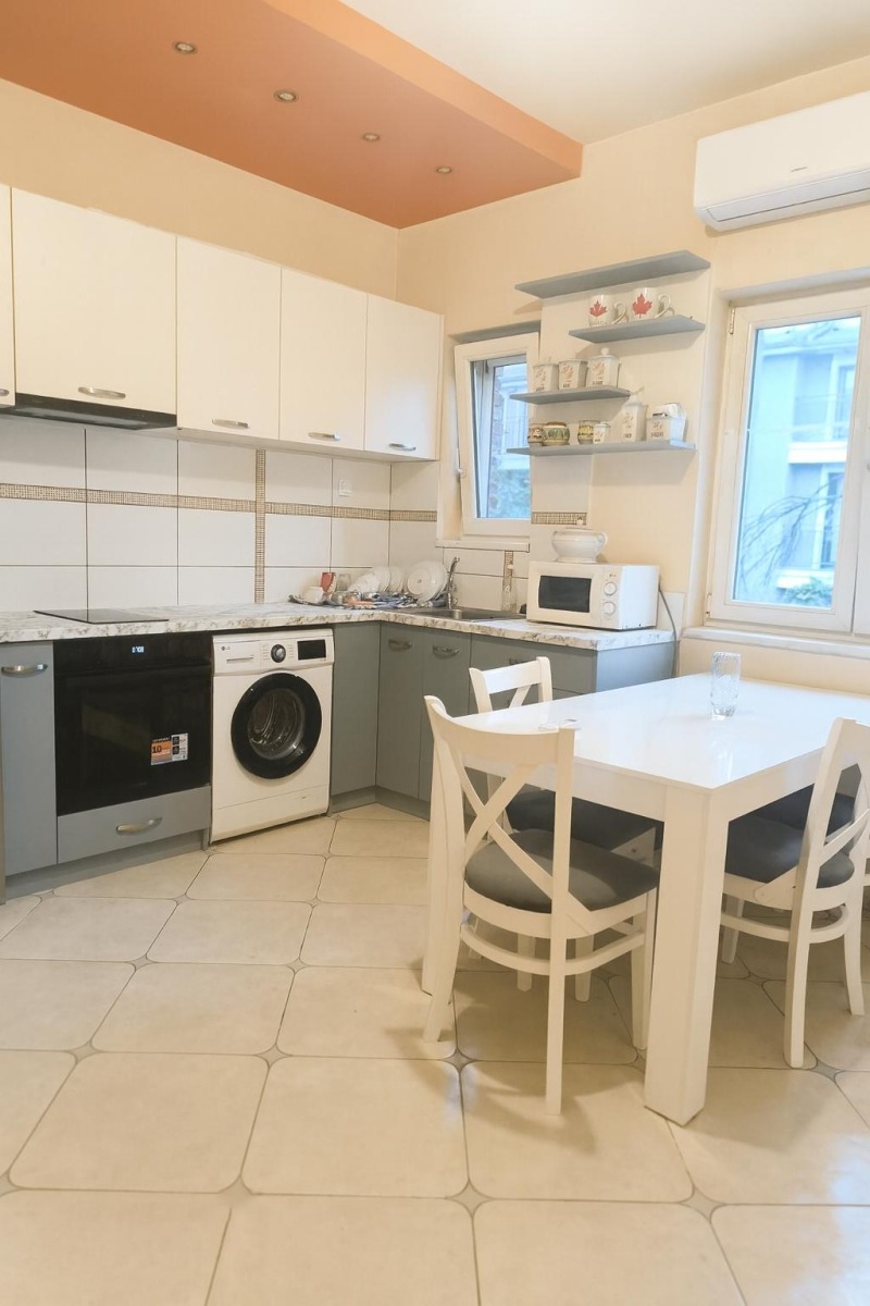 Под наем 2-СТАЕН, град Пловдив, Център • 750 лв. / 383.47 € • 23920127 1