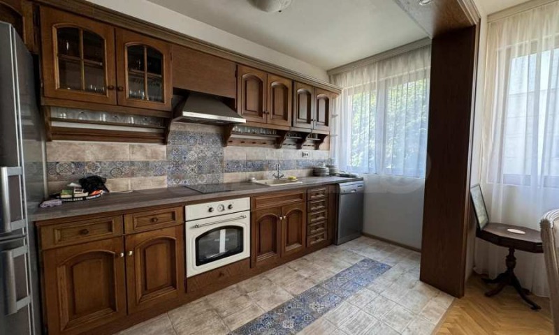 For Rent  2 bedroom Plovdiv , Tsentar , 100 sq.m | 35959422 - image [2]