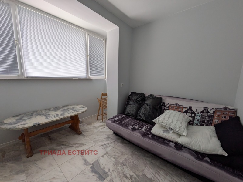 Дава под наем 3-СТАЕН, гр. Бургас, Лазур, снимка 12 - Апартаменти - 53453298