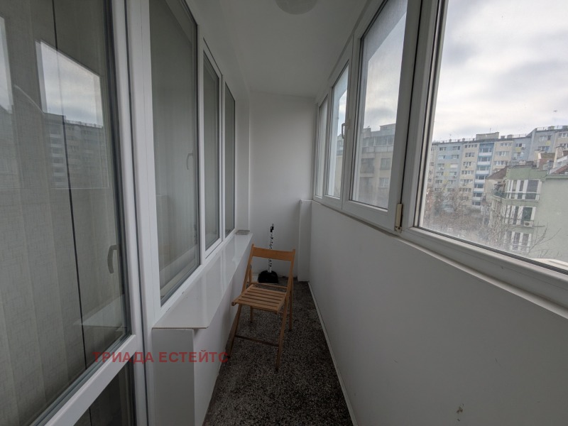 Дава под наем 3-СТАЕН, гр. Бургас, Лазур, снимка 13 - Апартаменти - 53453298