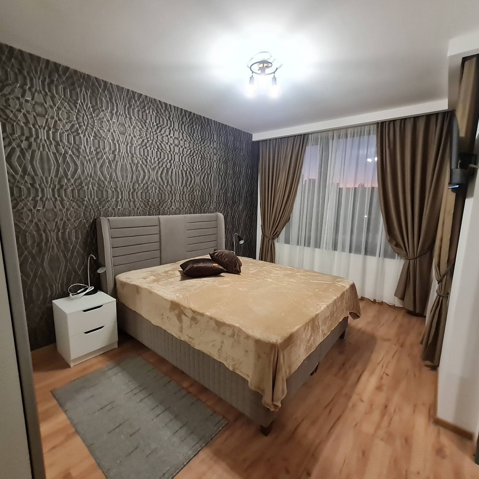 Дава под наем 2-СТАЕН, гр. София, Център, снимка 15 - Апартаменти - 54344167