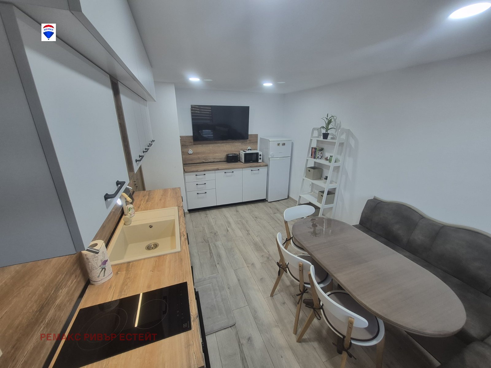 Дава под наем 1-СТАЕН, гр. Русе, Здравец, снимка 4 - Апартаменти - 54122436