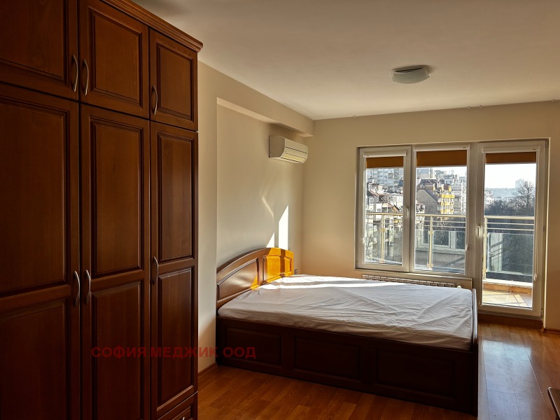 Дава под наем 3-СТАЕН, гр. София, Стрелбище, снимка 2 - Апартаменти - 52926521