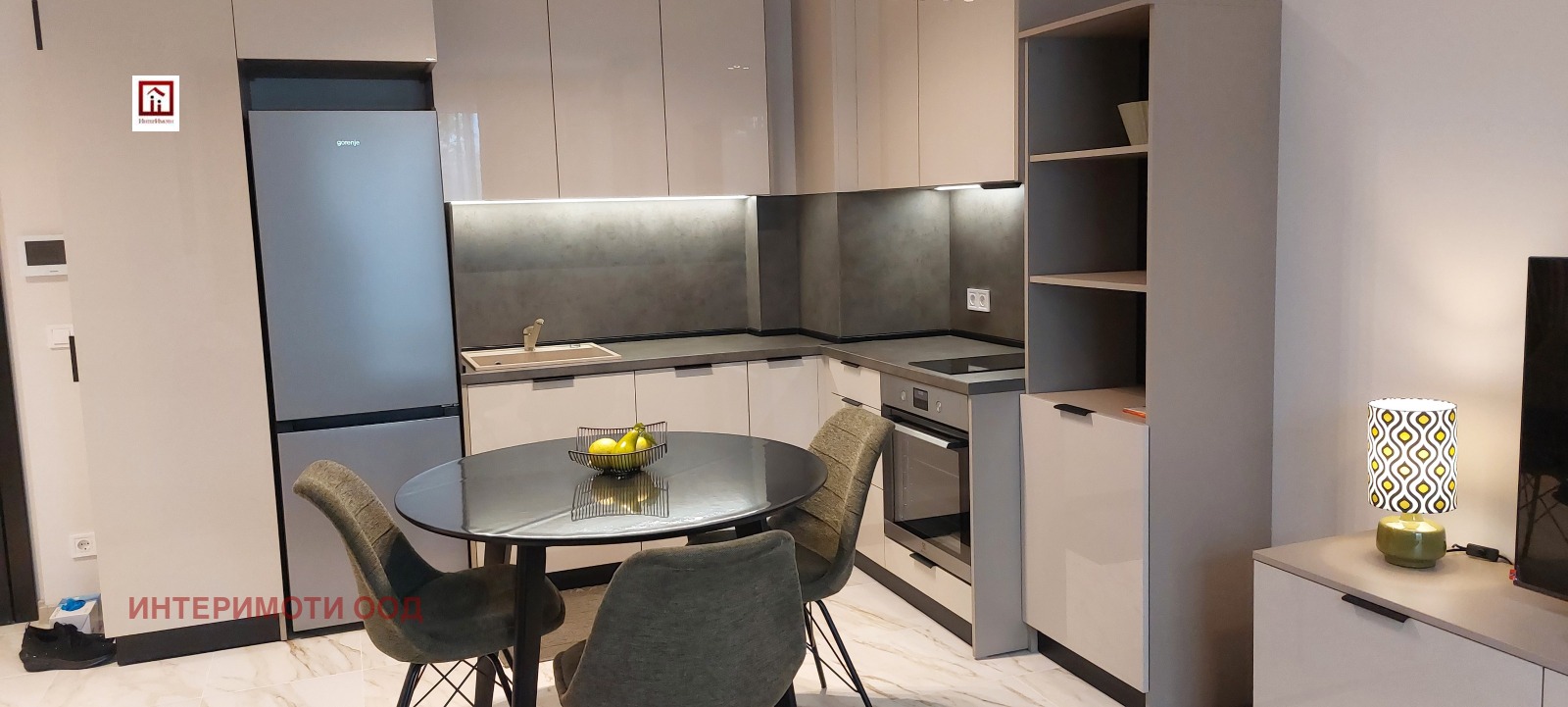 Дава под наем 2-СТАЕН, гр. София, Център, снимка 2 - Апартаменти - 53733620