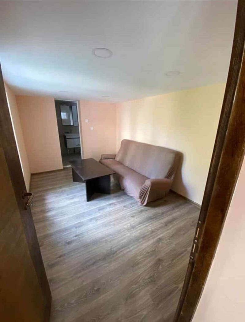 Дава под наем КЪЩА, гр. София, Център, снимка 4 - Къщи - 53105596