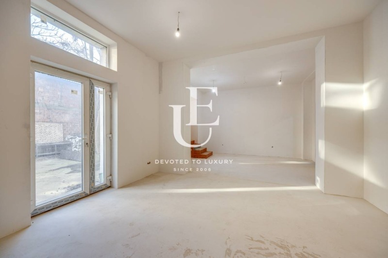 Дава под наем МАГАЗИН, гр. София, Център, снимка 5 - Магазини - 53152070