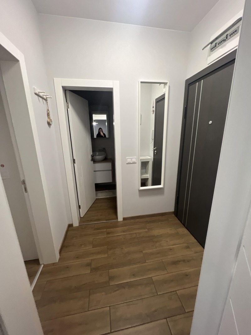 För uthyrning  1 sovrum Varna , k.k. Sv.Sv. Konstantin i Elena , 69 kvm | 95718730 - bild [7]
