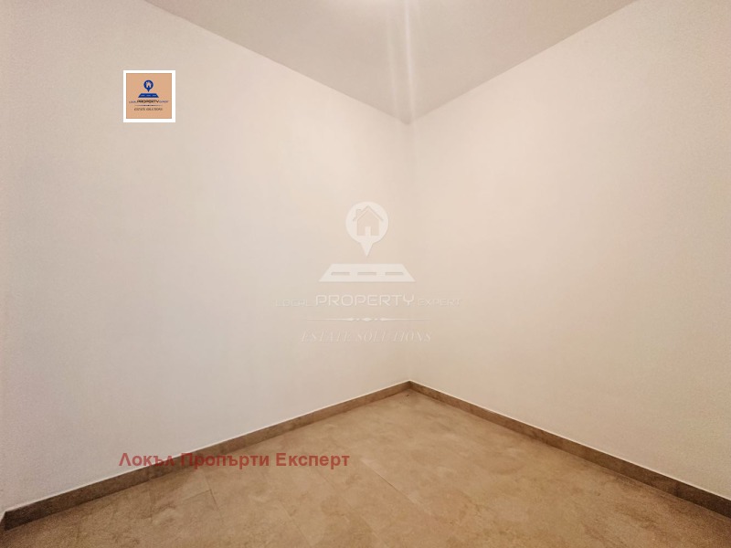 Дава под наем МАГАЗИН, гр. Банско, област Благоевград, снимка 2 - Магазини - 53228269