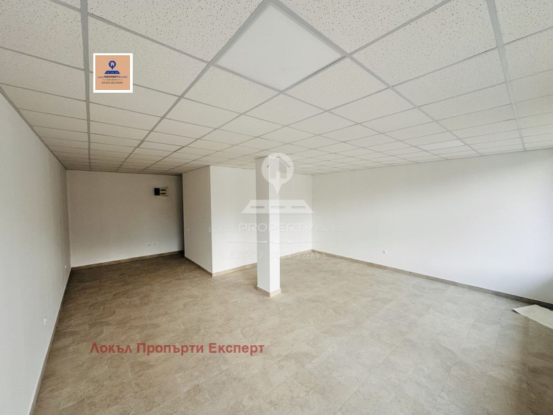 Дава под наем МАГАЗИН, гр. Банско, област Благоевград, снимка 4 - Магазини - 53228269