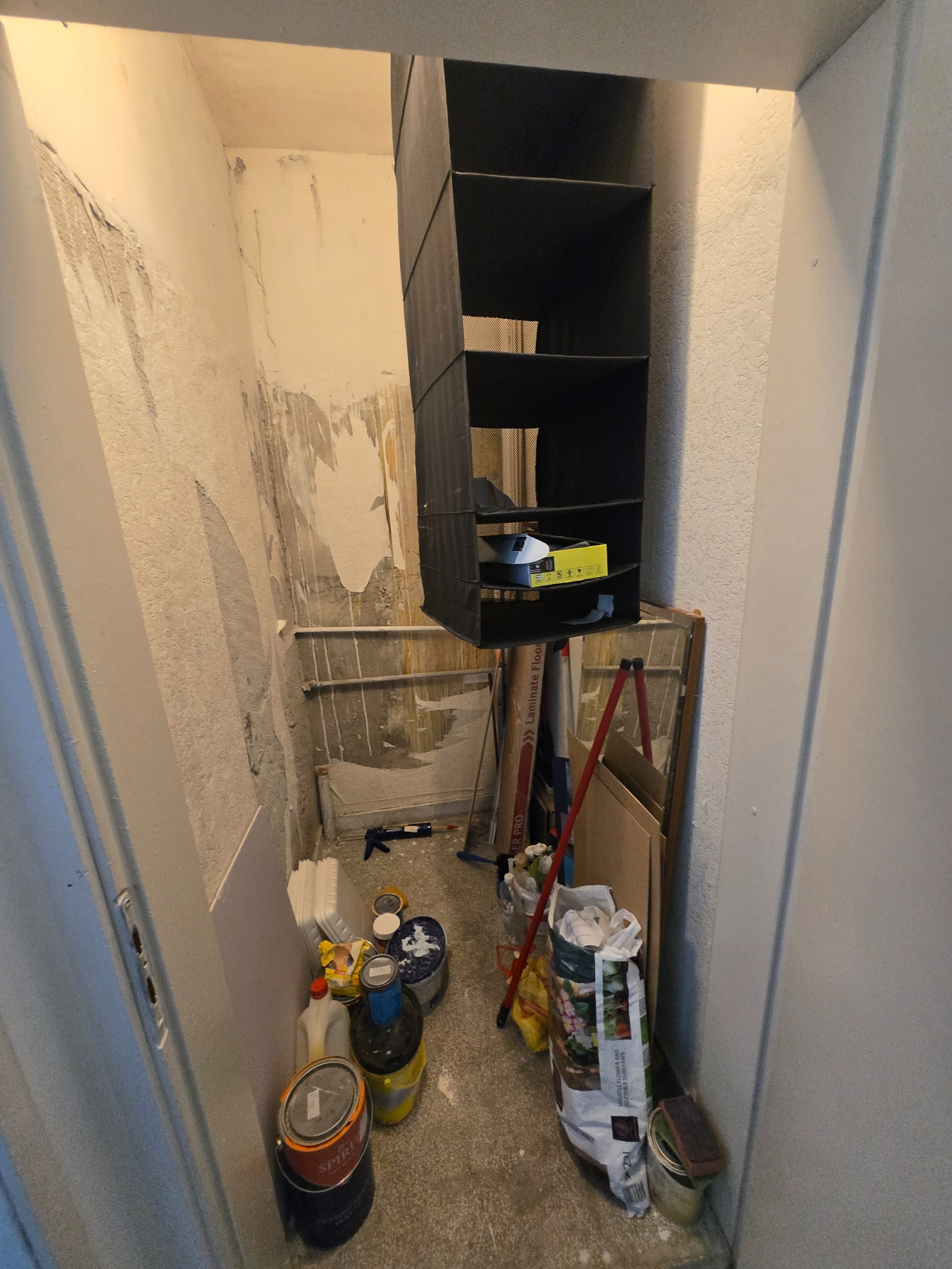 Дава под наем МАГАЗИН, гр. София, Дианабад, снимка 13 - Магазини - 53662593