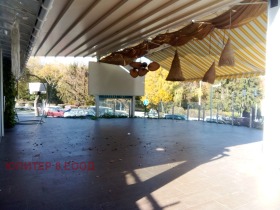 Bar; Cafetería Manastirski livadi, Sofia 16