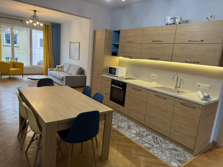 Дава под наем 3-СТАЕН, гр. София, Център, снимка 6 - Апартаменти - 54364978