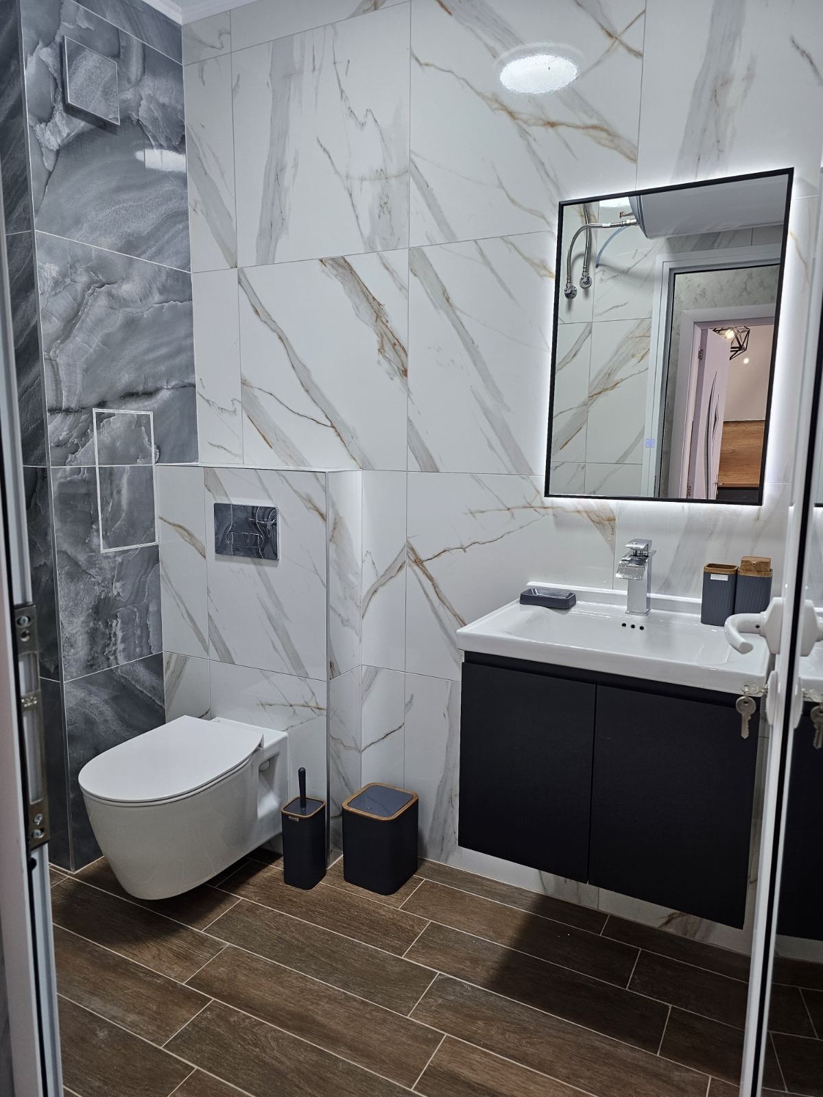 Дава под наем 2-СТАЕН, гр. Пловдив, Остромила, снимка 10 - Апартаменти - 53627740