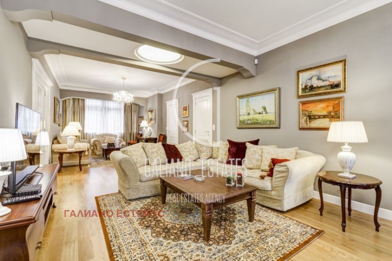 Дава под Наем 3-СТАЕН в град София, Център - 160 кв.м / 2 100 € » 4 107.24 лв., ГАЛИАНО ЕСТЕЙТС