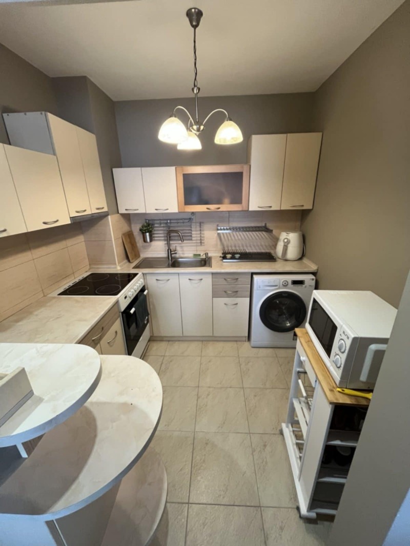 Do wynajęcia  1 sypialnia Sofia , Nadeżda 4 , 94 mkw | 25140323 - obraz [3]