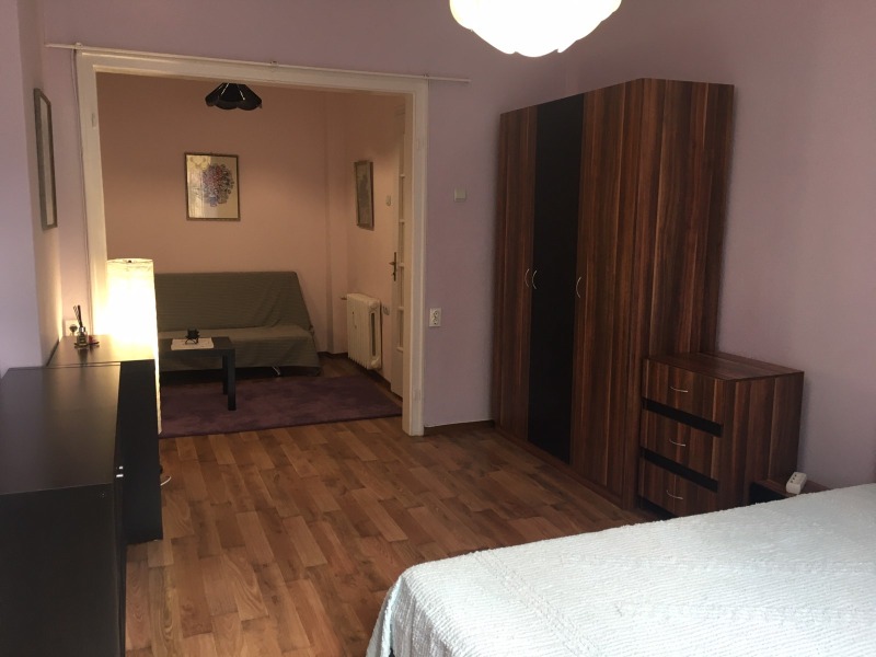 Дава под наем  2-стаен град София , Център , 60 кв.м | 95161649