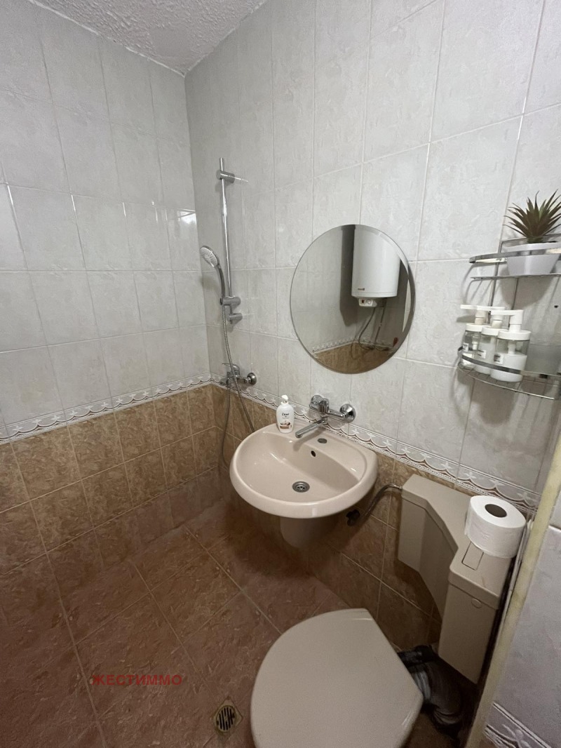 Дава под наем 3-СТАЕН, гр. Варна, Гранд Мол, снимка 13 - Апартаменти - 53577383