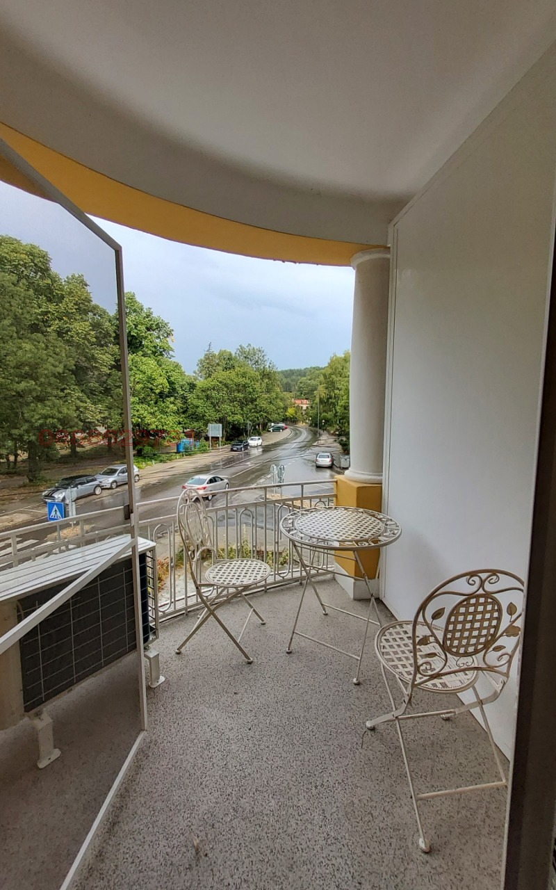 Zu vermieten  3 Schlafzimmer Sofia , Bankja , 110 qm | 77519812 - Bild [12]