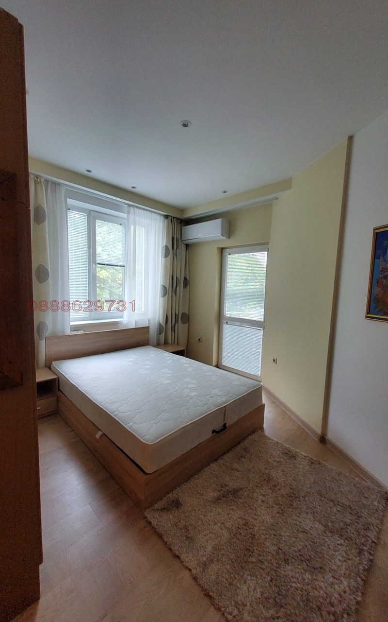 Zu vermieten  3 Schlafzimmer Sofia , Bankja , 110 qm | 77519812 - Bild [14]