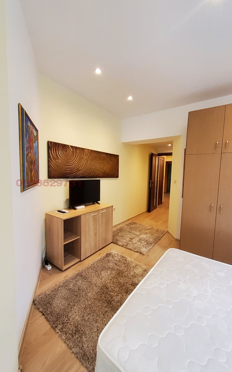 Zu vermieten  3 Schlafzimmer Sofia , Bankja , 110 qm | 77519812 - Bild [13]