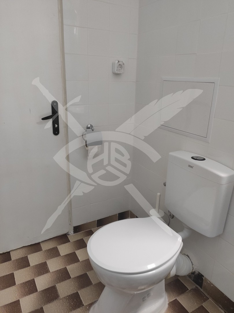 Дава под наем 3-СТАЕН, гр. София, Света Троица, снимка 16 - Апартаменти - 55395156