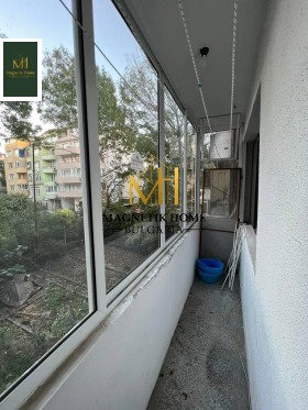 2 bedroom Vazrazhdane, Burgas 14