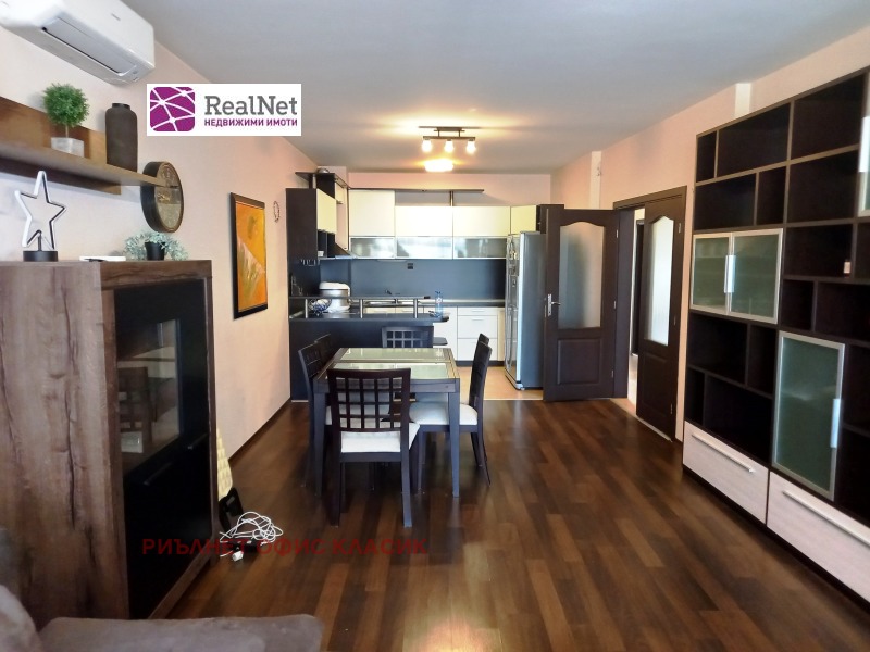 En renta  3 dormitorios Sofia , Vitosha , 130 metros cuadrados | 12864728