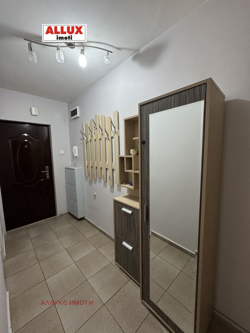 Дава под наем 2-СТАЕН, гр. Русе, Здравец Изток, снимка 12 - Апартаменти - 52583256