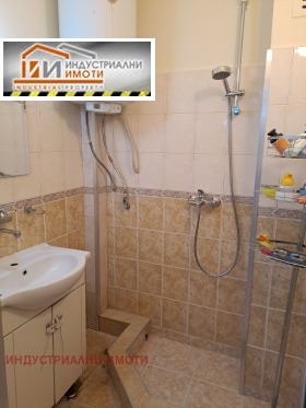 ���� ��� ���� 3-����� | Imot.bg � ����� ������ 12