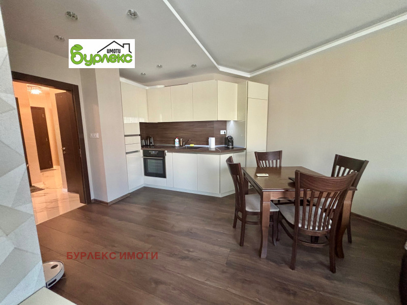 Издаје се  2 спаваће собе Варна , Центар , 87 м2 | 25056861 - слика [3]