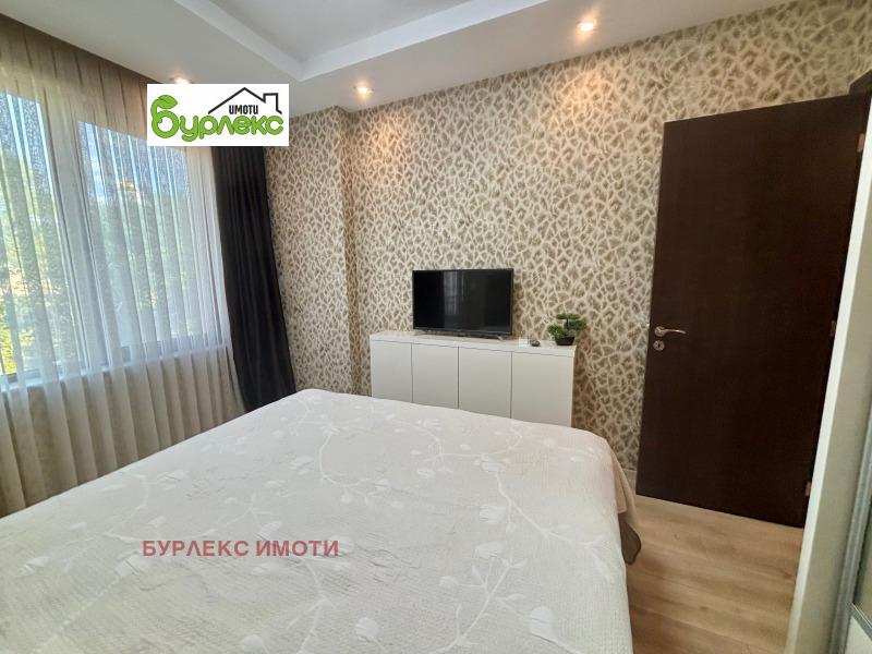 Издаје се  2 спаваће собе Варна , Центар , 87 м2 | 25056861 - слика [7]