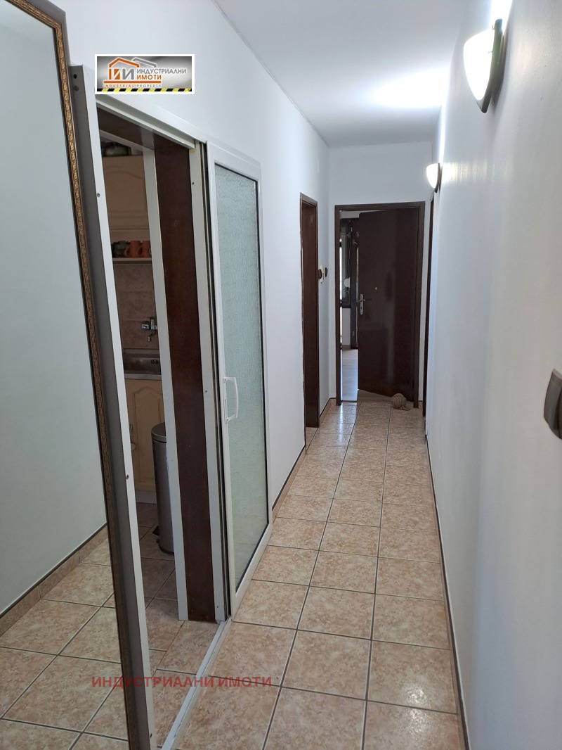 Дава под наем 3-СТАЕН, гр. Пловдив, Христо Смирненски, снимка 4 - Апартаменти - 52796046