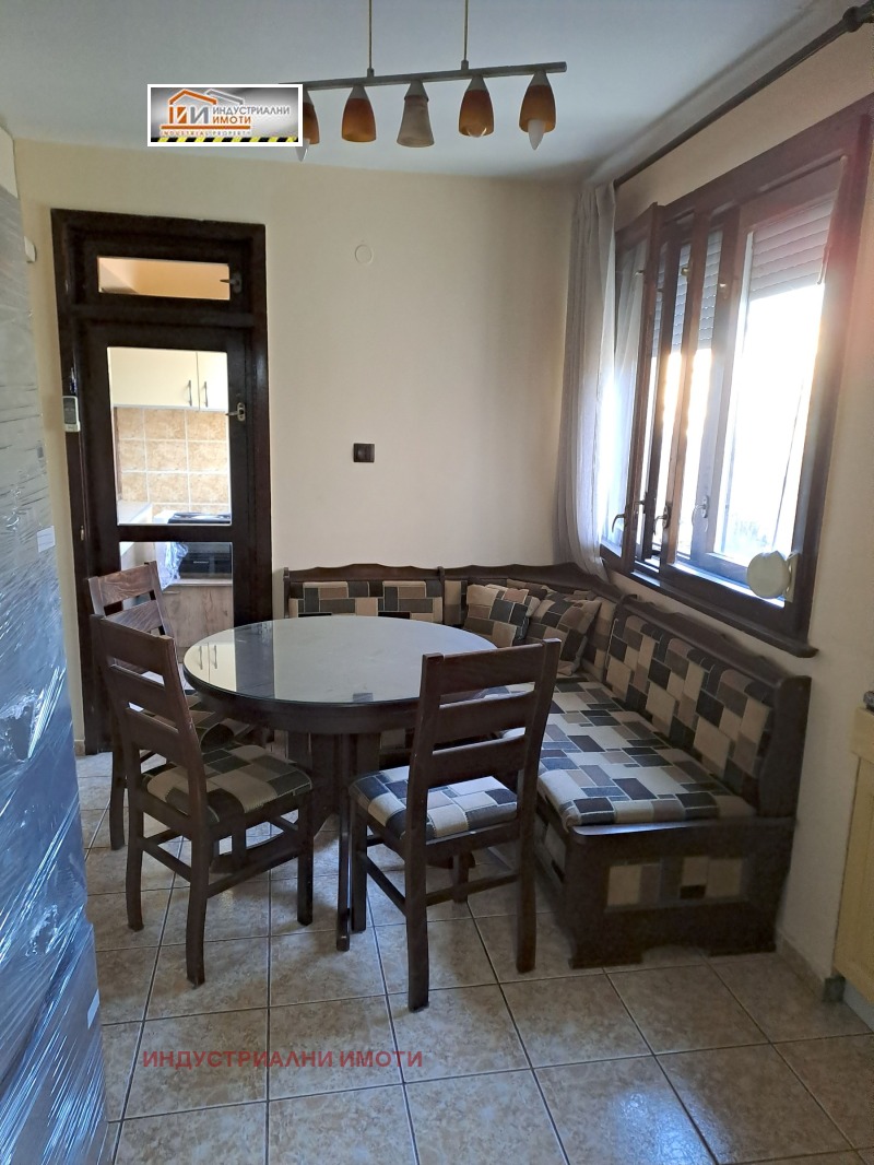 Дава под наем 3-СТАЕН, гр. Пловдив, Христо Смирненски, снимка 3 - Апартаменти - 52796046