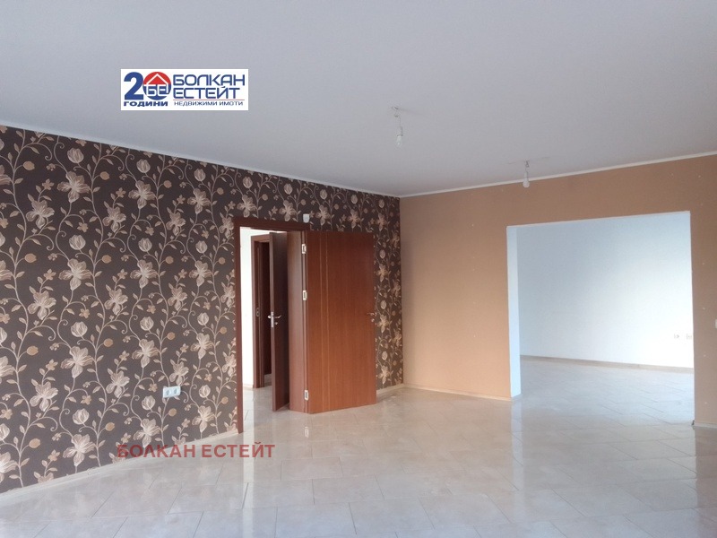 Te huur  Kantoor Veliko Tarnovo , Kartala , 90 m² | 23147101 - afbeelding [2]