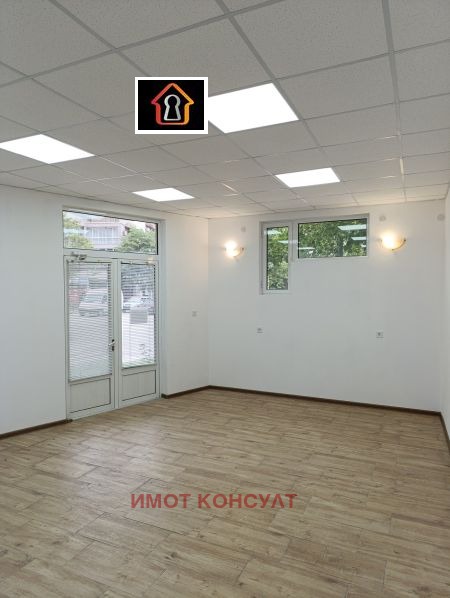 For Rent  Office Vratsa , Tsentar , 56 sq.m | 80942590 - image [2]