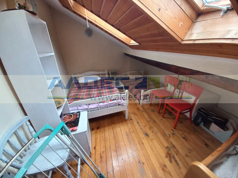 Дава под наем КЪЩА, гр. Банско, област Благоевград, снимка 13 - Къщи - 52218487