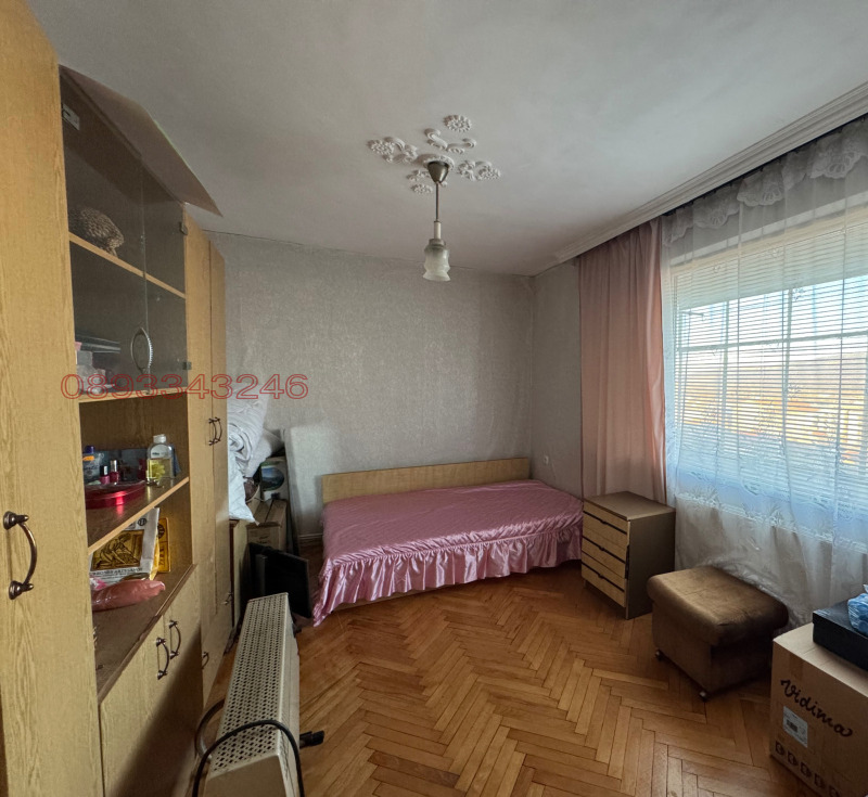 Дава под наем 2-СТАЕН, гр. Монтана, Широк център, снимка 2 - Апартаменти - 52958436