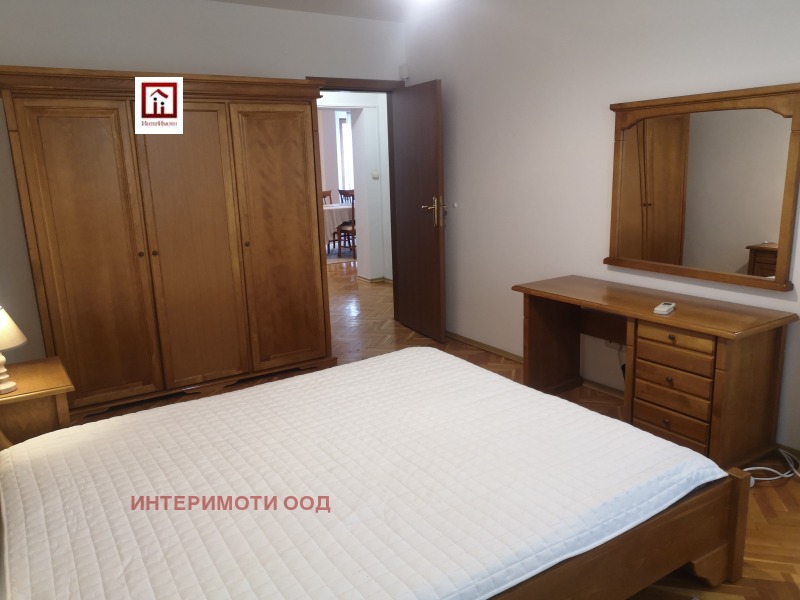 Zu vermieten  3 Schlafzimmer Sofia , Lozenez , 172 qm | 71456716 - Bild [13]