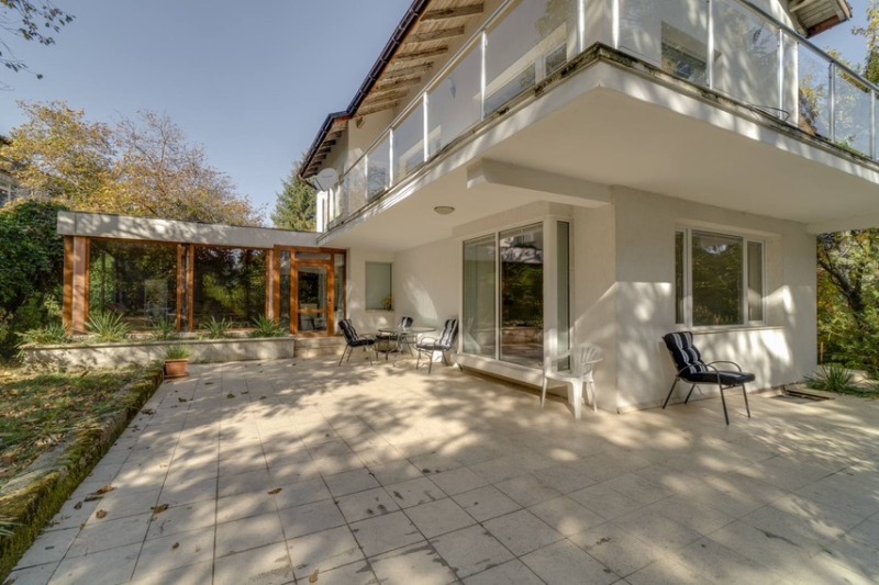 Дава под нем  Къща, град София, Драгалевци • 1 500 EUR • ID 35947375 — holmes.bg - [1] 