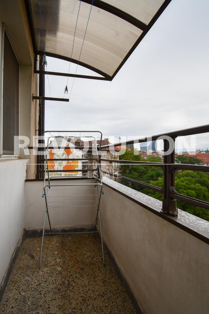 Издаје се  2 спаваће собе Софија , Центар , 120 м2 | 23518426 - слика [11]