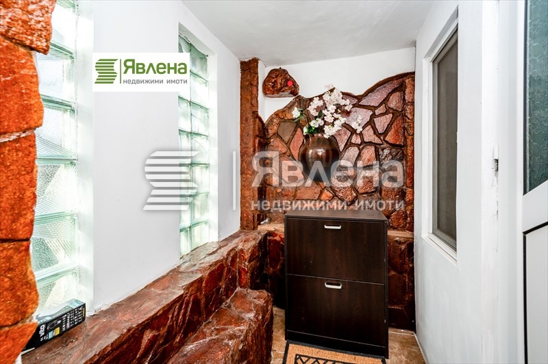 Дава под наем ЕТАЖ ОТ КЪЩА, гр. Перник, Църква, снимка 8 - Етаж от къща - 52958885