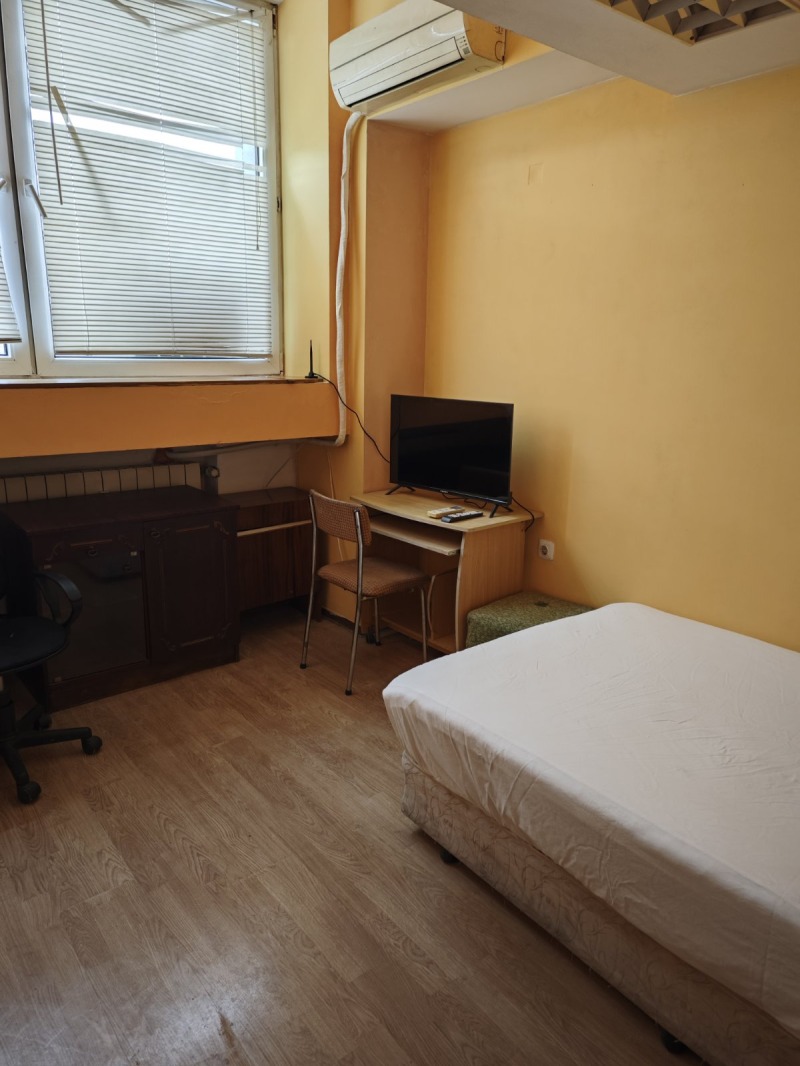 В оренду  Кімната София , Зона Б-5 , 20 кв.м | 84097508